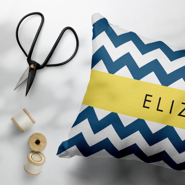 Housse D'oreillers Navy Blue Zigzag, Navy Blue Chevron, Votre nom (Créateur téléchargé)