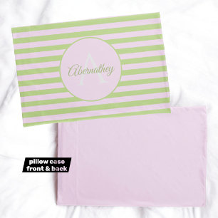 Housse D'oreillers Nom personnalisé Monogram Pastel Rose Vert rayé