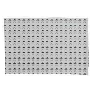 Housse D'oreillers Riding helmet and crops clock