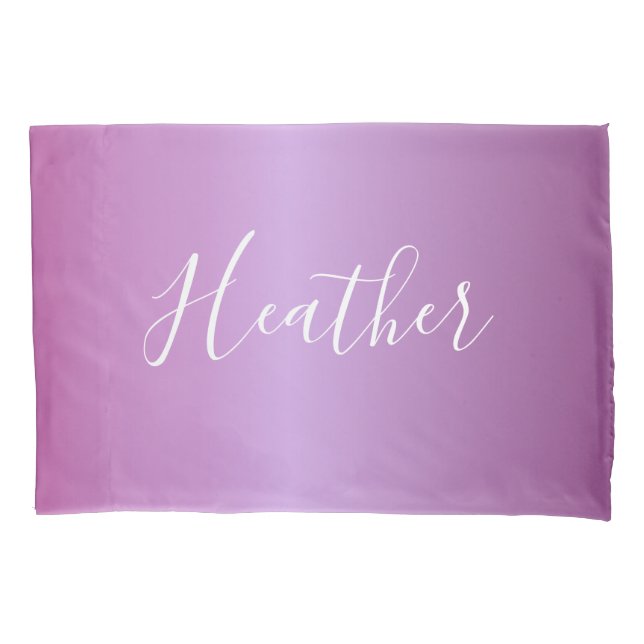 Housse D'oreillers Violet violet et script blanc personnalisé (devant)