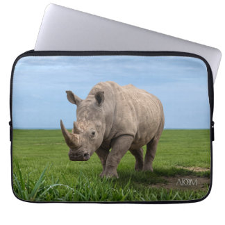Housse Pour Ordinateur Portable Agrandissement de photo de rhinocéros debout sur u