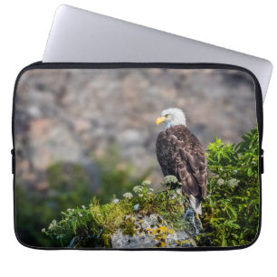 Housse Pour Ordinateur Portable Aigle bald assis sur le rocher