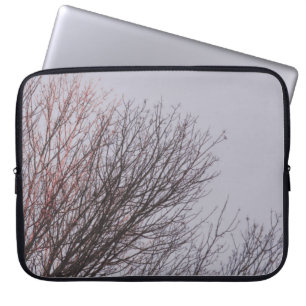 Housse Pour Ordinateur Portable ARBRE Brown SANS FEUILLE SOUS LE CIEL BLANC