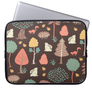 Housse Pour Ordinateur Portable Arbres Animaux : Scène Naturelle Dessinée À La Mai