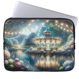 Housse Pour Ordinateur Portable Belvédère du jardin enchanté, reflet du crépuscule