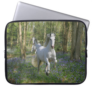 Housse Pour Ordinateur Portable Chevaux d'imaginaire : Bois de jacinthe des bois
