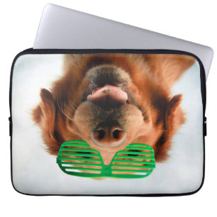 Housse Pour Ordinateur Portable Chien des images de Getty avec des verres