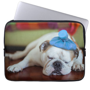 Housse Pour Ordinateur Portable Chiot malade des images de Getty jeune