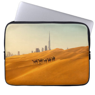 Housse Pour Ordinateur Portable Deserts Dubai's Skyline View with Camels