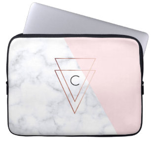 Housse Pour Ordinateur Portable élégant triangle or rose marbre blanc rose