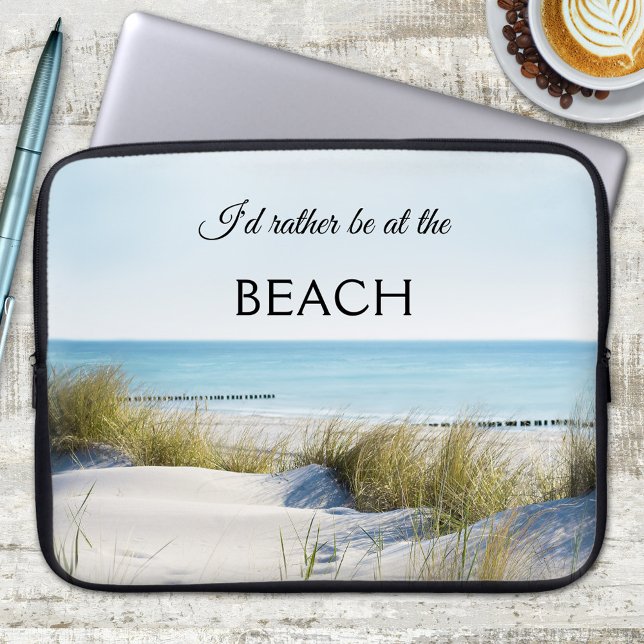 Housse Pour Ordinateur Portable Été Plage Dunes Portable Sleeve (Laptop sleeve featuring an image of dunes overlooking a beach and ocean on a peaceful sunny day.)