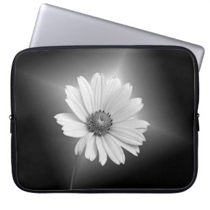 Housse Pour Ordinateur Portable Fleur de cosmos blanc sur noir