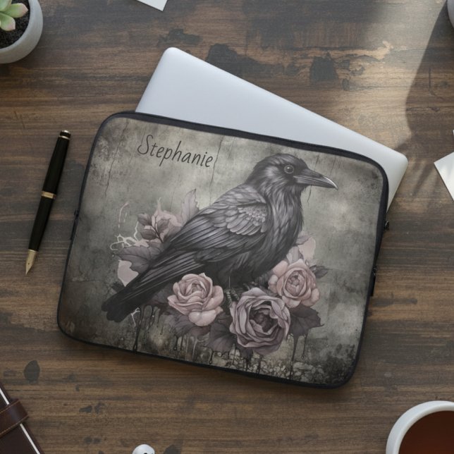 Housse Pour Ordinateur Portable Gothic Raven with Roses Dark (Black raven with roses personalized laptop sleeve)