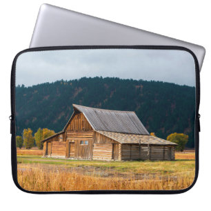 Housse Pour Ordinateur Portable Grange rustique en bois rond dans Grand Teton Nati