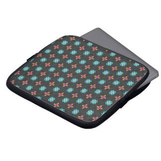 Housse Pour Ordinateur Portable High-Contrast Black and Neon Geometric Laptop Case