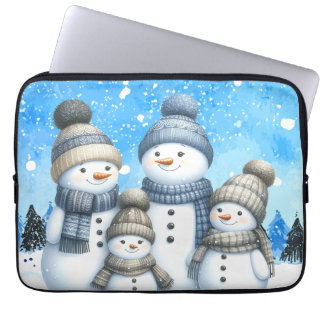 Housse Pour Ordinateur Portable Jolie famille des bonhomme de neige dans la neige