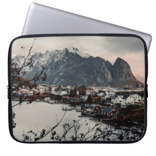HOUSSE POUR ORDINATEUR PORTABLE MAISONS PRÈS DE LA MONTAGNE ET DU LAC