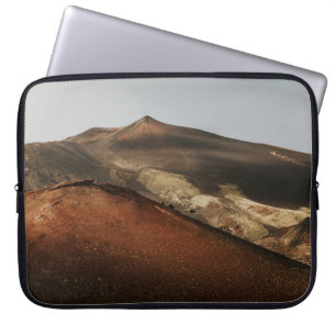 Housse Pour Ordinateur Portable MONTAGNE Brown ET BLANCHE SOUS DES NUAGES BLANCS P