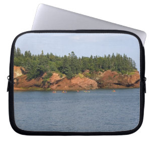 Housse Pour Ordinateur Portable Personnes en kayak de mer dans la baie de Fundy à 