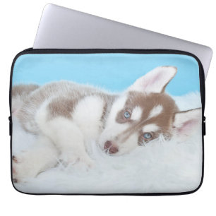 Housse Pour Ordinateur Portable Petite marionnette Husky posée sur une couverture