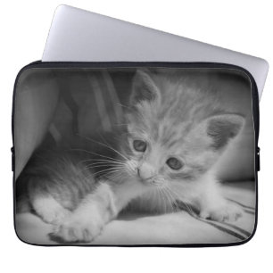 Housse Pour Ordinateur Portable Photo de Kitten noir et blanc