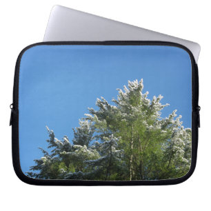 Housse Pour Ordinateur Portable Pin à pointes de neige sur le ciel bleu