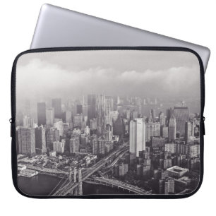 HOUSSE POUR ORDINATEUR PORTABLE PONT BROOKLYN NEW YORK UNE JOURNÉE FOGGY