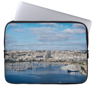Housse Pour Ordinateur Portable Port de Sliema avec bâtiments et bateaux modernes