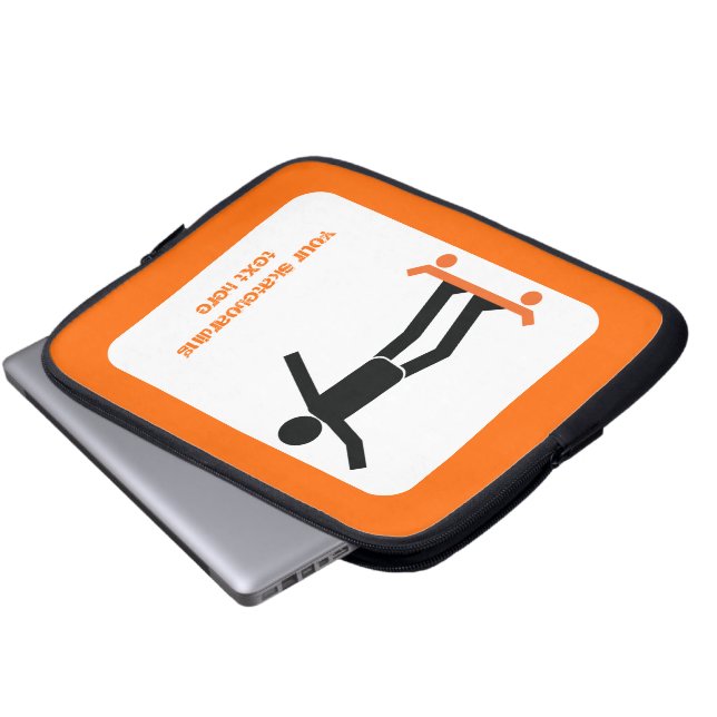 Housse Pour Ordinateur Portable Skateboardeur sur son skateboard personnalisé (Devant bas)