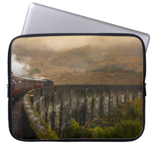 HOUSSE POUR ORDINATEUR PORTABLE TRAIN SUR CHEMIN DE FER EN JOURNÉE