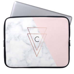 Housse Pour Ordinateur Portable triangles d'or rose élégant en marbre blanc rose