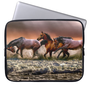 Housse Pour Ordinateur Portable Trois chevaux en cavale dans l'océan