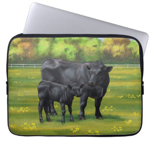 Housse Pour Ordinateur Portable Vache d'Angus noir et veau mou en pâturage d'été