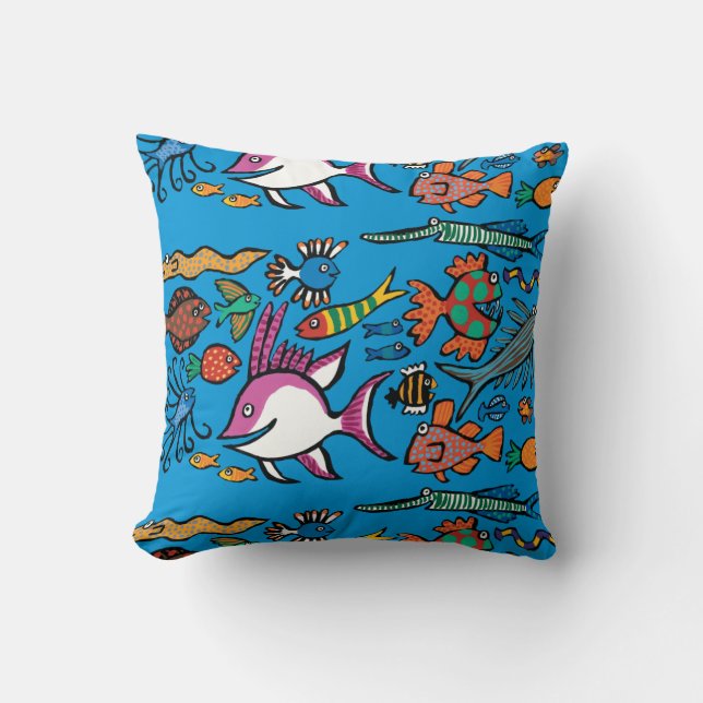 How Many Different Fish Can You See? Throw Pillow (Front)