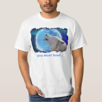 Howling Arctic Wolf & Aurora Funny Art T-Shirt