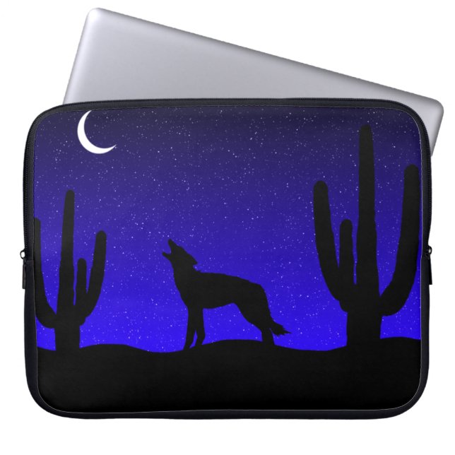 Howling Wolf Desert Night Silhouette Laptop Sleeve (Front)