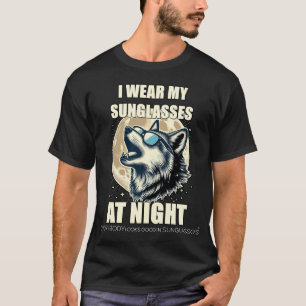 Howling Wolf in Shades Moon - ELGIS T-Shirt