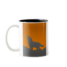 Howling wolf mug