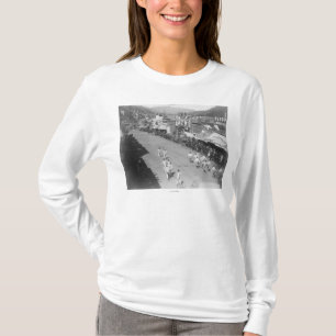 Hub-and-Hub Hose Team Race Photograph T-Shirt