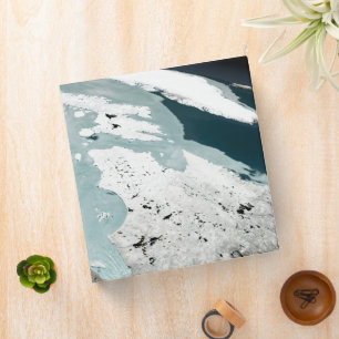 Hudson Bay Sea Ice On April 29, 2006. Binder