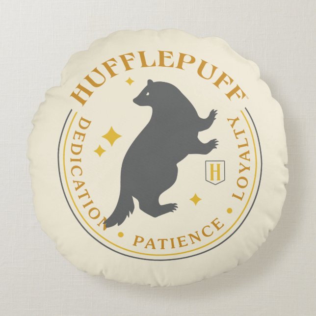 HUFFLEPUFF™ Badger House Pride Badge Round Pillow (Front)