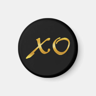 Hugs and Kisses in Gold Magnet