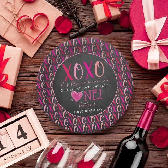 Hugs & Kisses (XOXO) Valentine's Day 1st Birthday Paper Plate (Creator Uploaded)