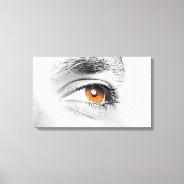 Human eye closeup canvas print (Front)