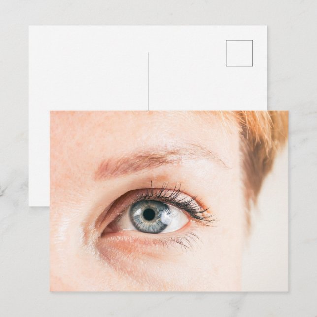 Human eye closeup postcard (Front/Back)