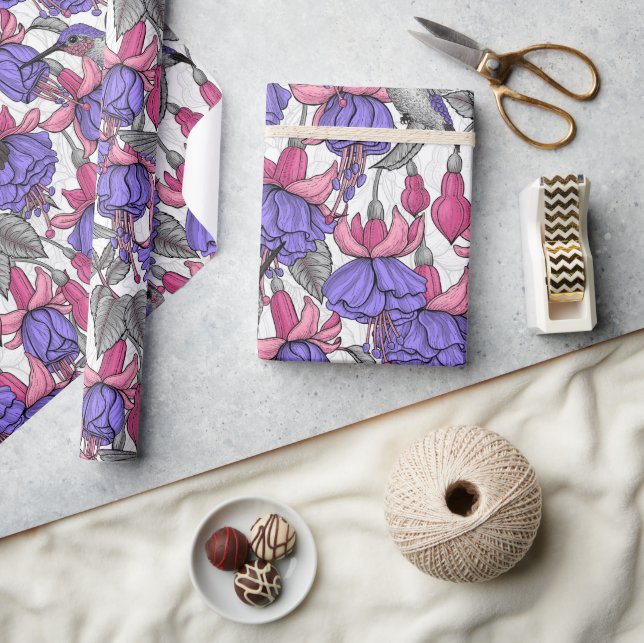 Hummingbird garden in melrose and pink wrapping paper (Crafts)