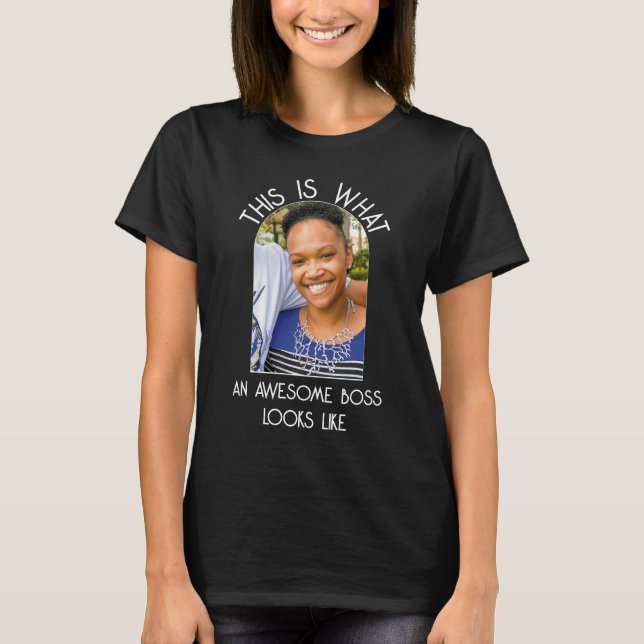 Humour AWESOME BOSS LOOKS LIKE Photo Employee T-Shirt (Front)