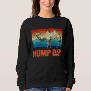 Hump Day Camel Vintage Retro Sweatshirt