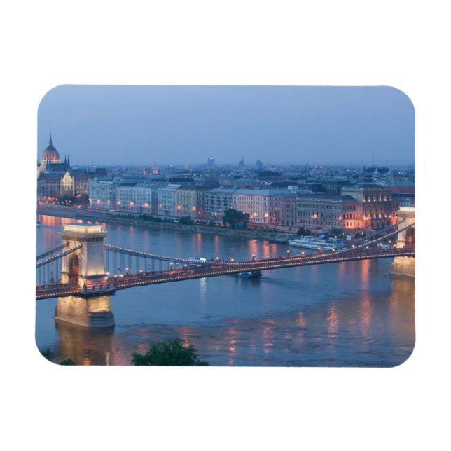 HUNGARY, Budapest: Szechenyi (Chain) Bridge, 3 Magnet (Horizontal)