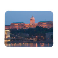 HUNGARY, Budapest: Szechenyi (Chain) Bridge,